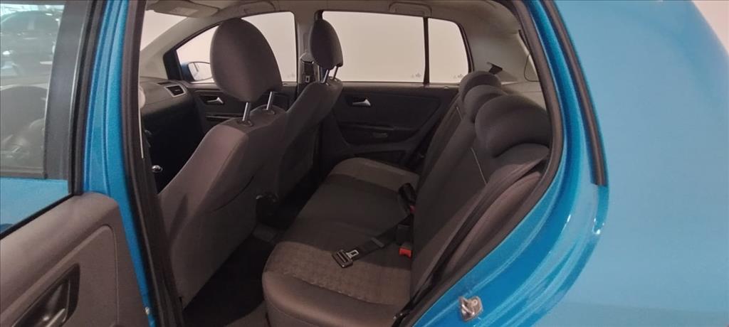 FOX 1.0 MI COMFORTLINE 8V FLEX 4P MANUAL10