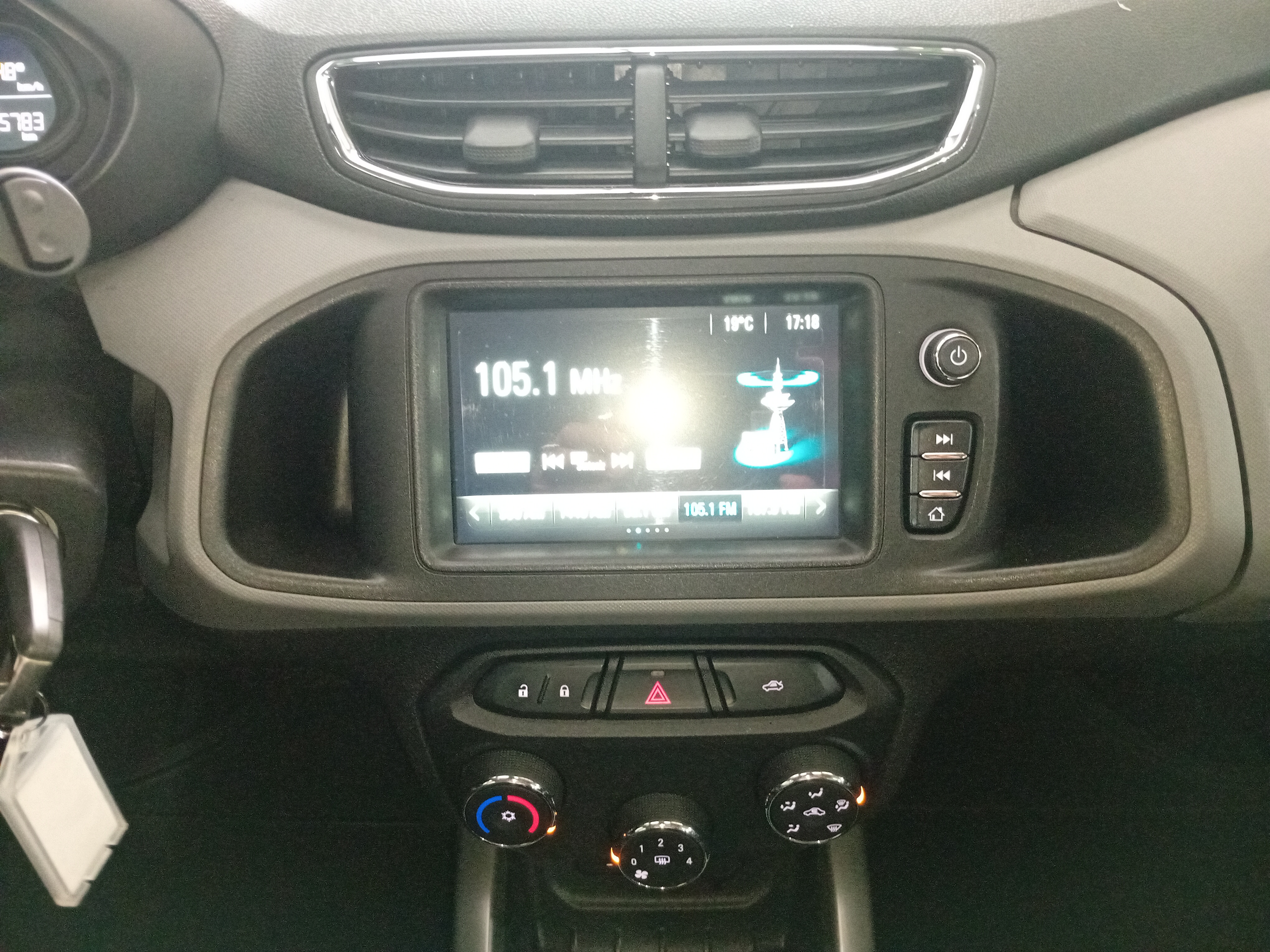 ONIX 1.4 MPFI LT 8V FLEX 4P AUTOMÁTICO9