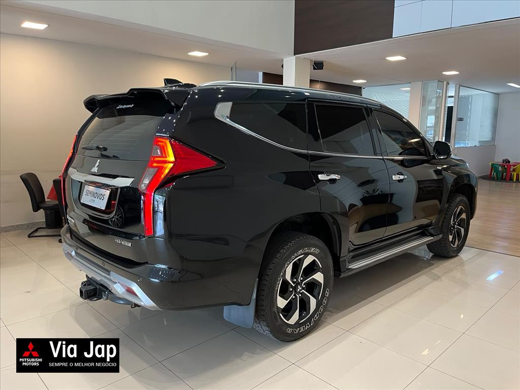 Mitsubishi-PAJERO SPORT-2.4 16V MIVEC TURBO DIESEL HPE-S AWD AUTOMÁTICO
