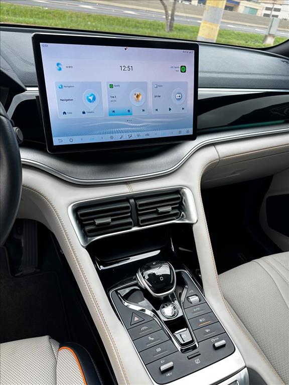 SONG PLUS 1.5 DM-I HÍBRIDO AUTOMÁTICO11