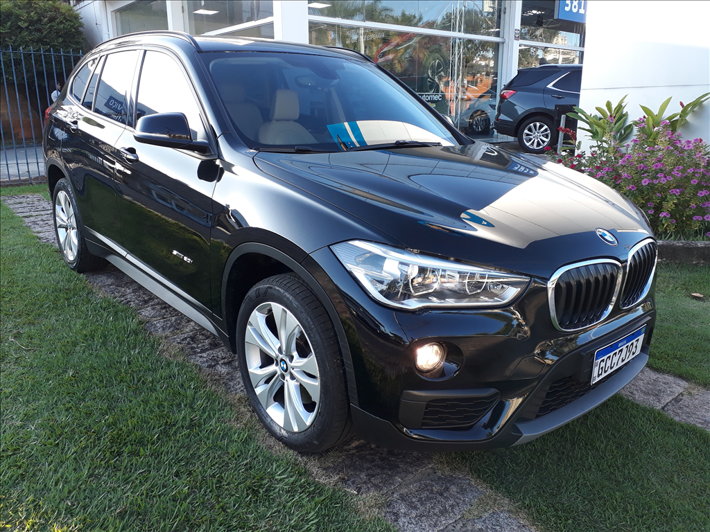 Carros usados BMW X1 2.0 16V TURBO ACTIVEFLEX SDRIVE20I 4P AUTOMATICO
