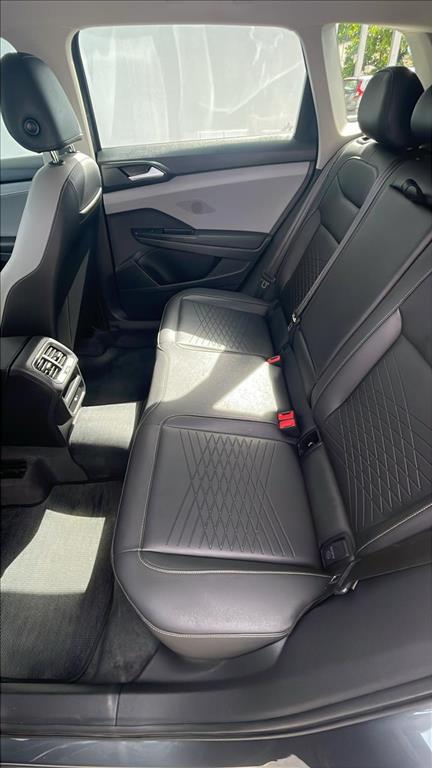 TAOS 1.4 250 TSI TOTAL FLEX COMFORTLINE AUTOMÁTICO8