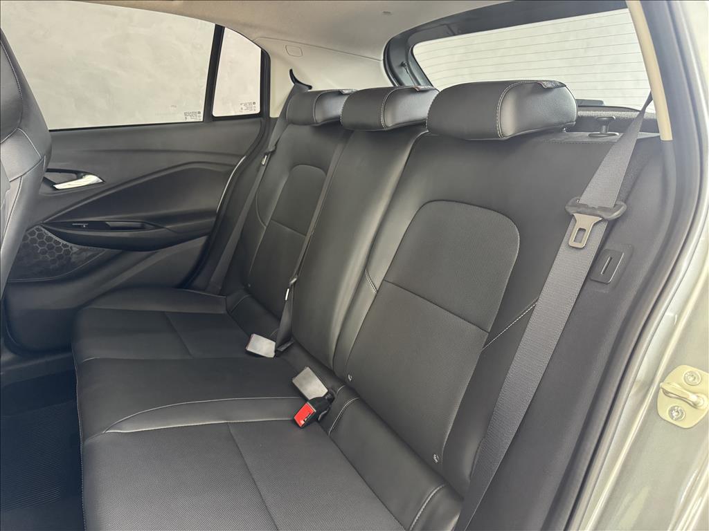 ONIX 1.0 TURBO FLEX PREMIER AUTOMÁTICO6