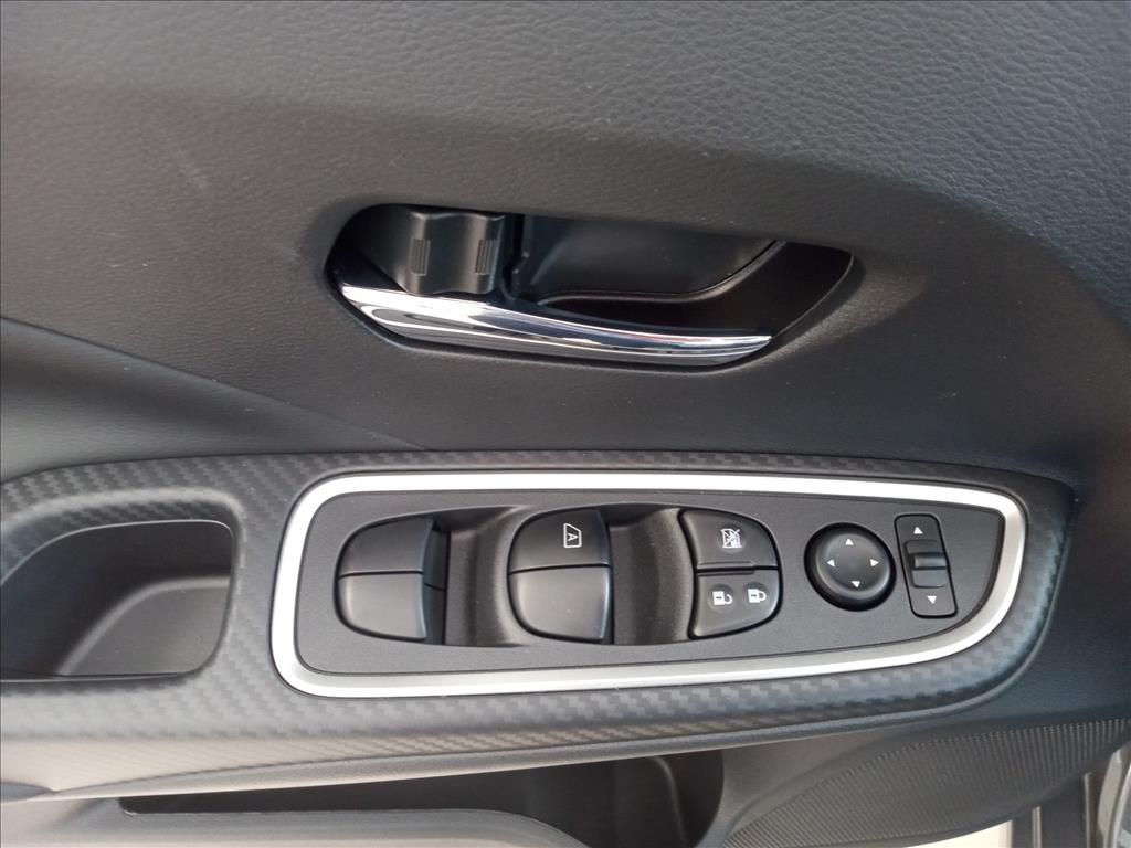 VERSA 1.6 16V FLEX EXCLUSIVE XTRONIC12