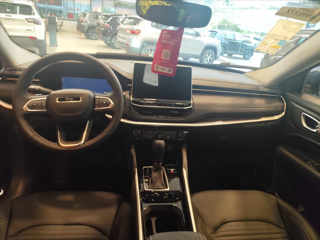 COMMANDER 1.3 T270 TURBO FLEX LONGITUDE AT62