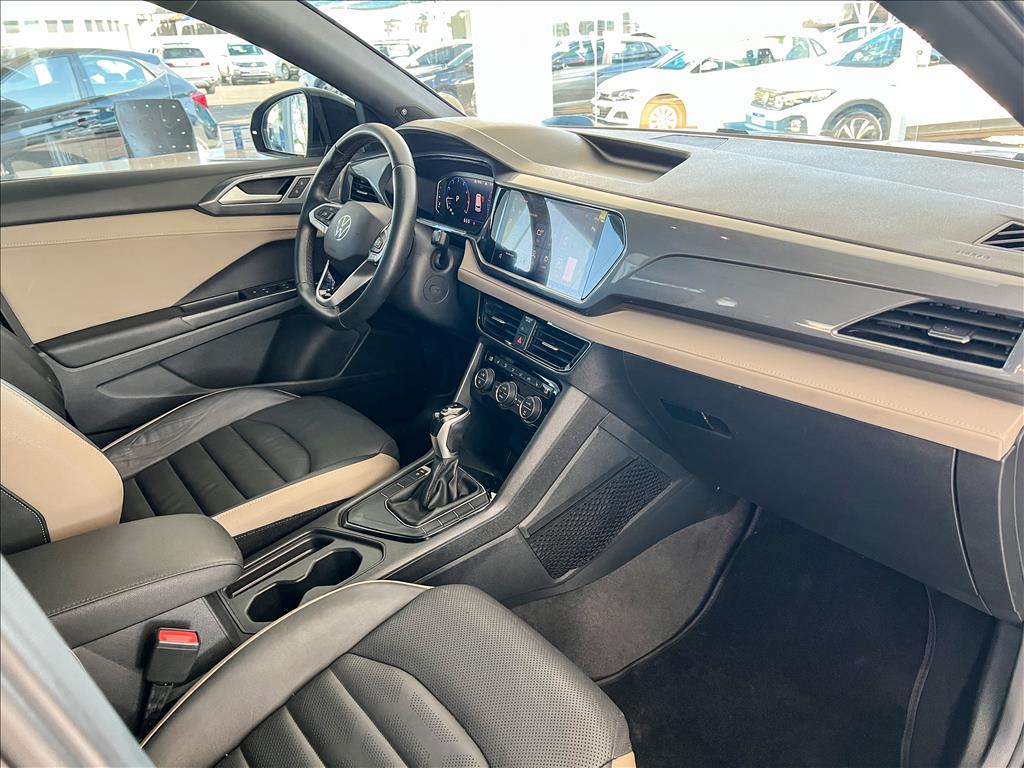 TAOS 1.4 250 TSI TOTAL FLEX HIGHLINE AUTOMÁTICO