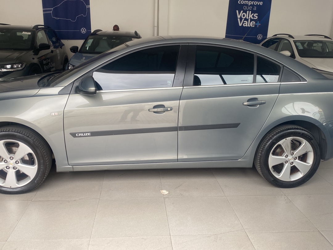 CRUZE 1.8 LT SPORT6 16V FLEX 4P AUTOMÁTICO3