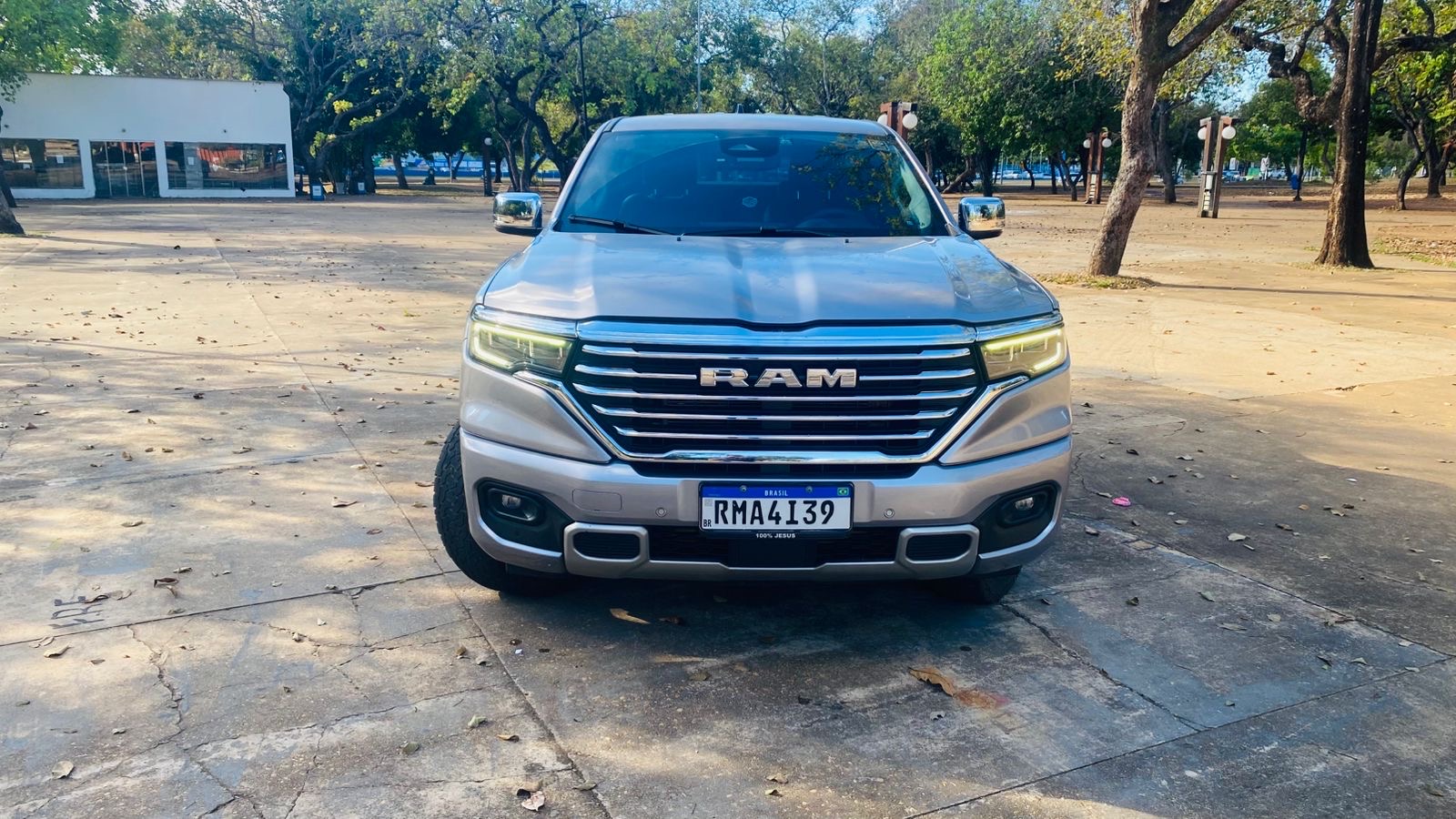 RAMPAGE 2.0 TURBO DIESEL LARAMIE 4X4 AUTOMÁTICO0