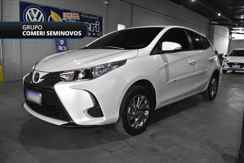 YARIS 1.5 16V FLEX XS MULTIDRIVE YARIS 1.5 16V FLEX XS MULTIDRIVE