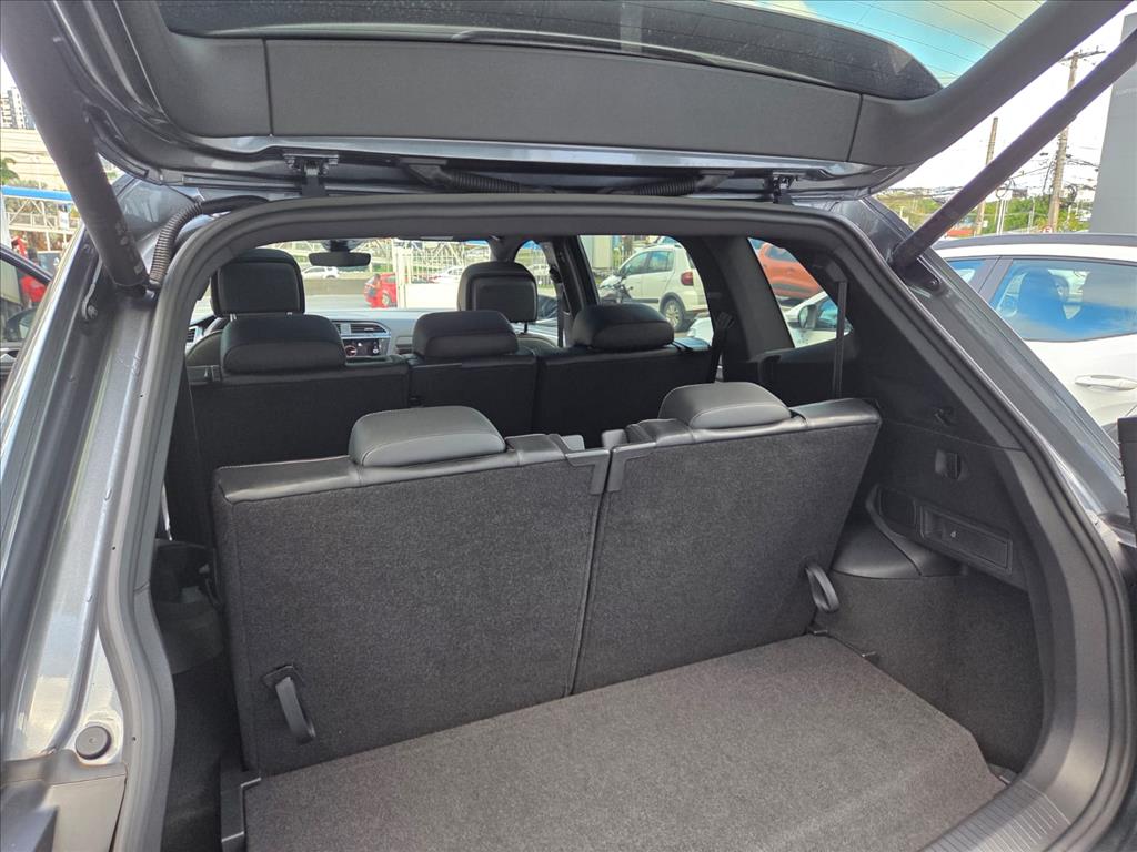 TIGUAN 2.0 300 TSI GASOLINA ALLSPACE R-LINE AUTOMÁTICO10