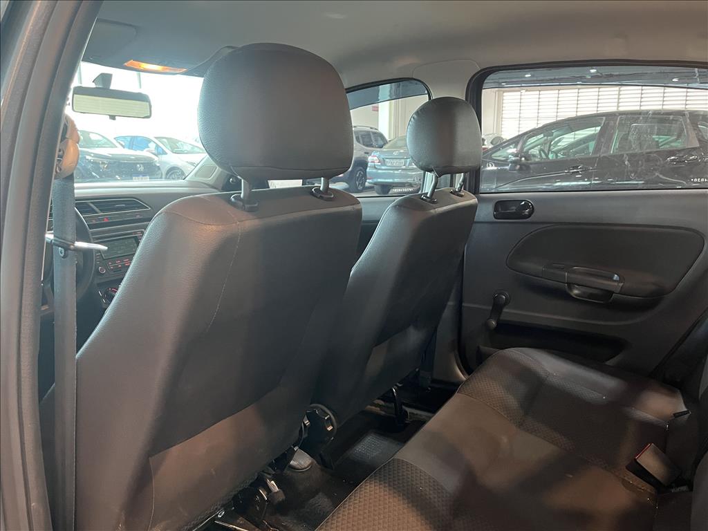 VOYAGE 1.0 12V MPI TOTALFLEX 4P MANUAL15