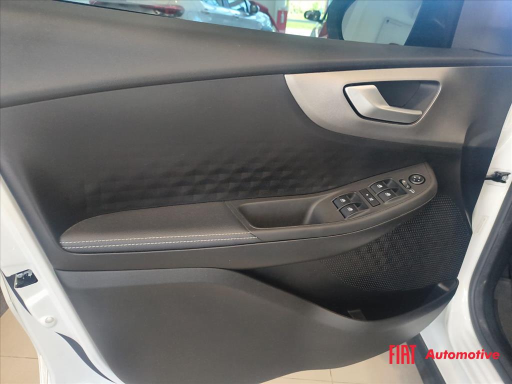 FASTBACK 1.0 TURBO 200 HYBRID AUDACE CVT17