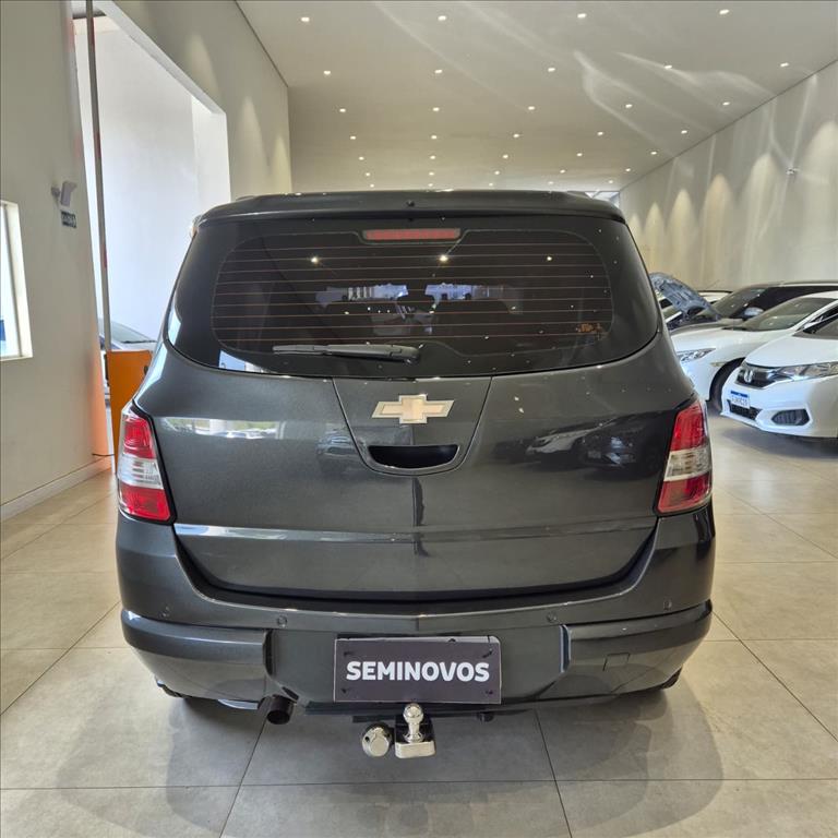 SPIN 1.8 LTZ 8V FLEX 4P AUTOMÁTICO4