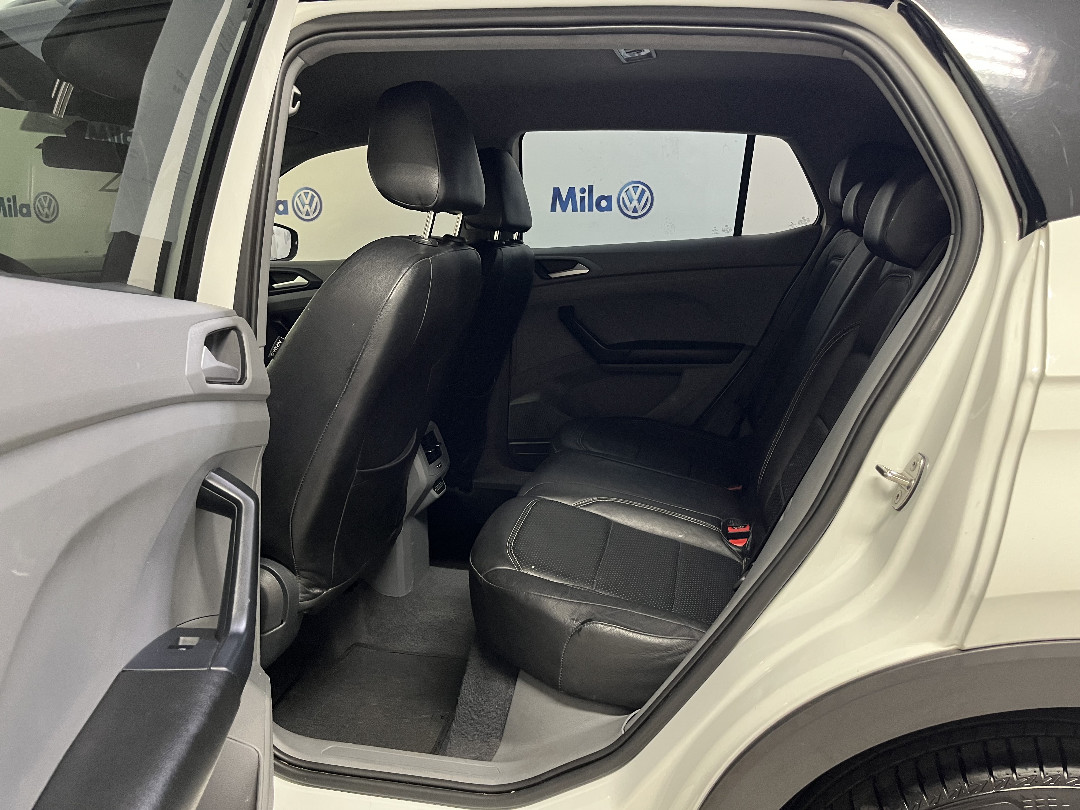 T-CROSS 1.0 200 TSI TOTAL FLEX AUTOMÁTICO5