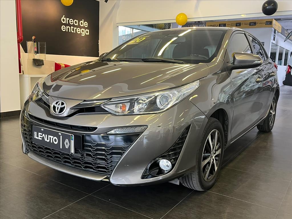YARIS 1.5 16V FLEX XLS CONNECT MULTIDRIVE2