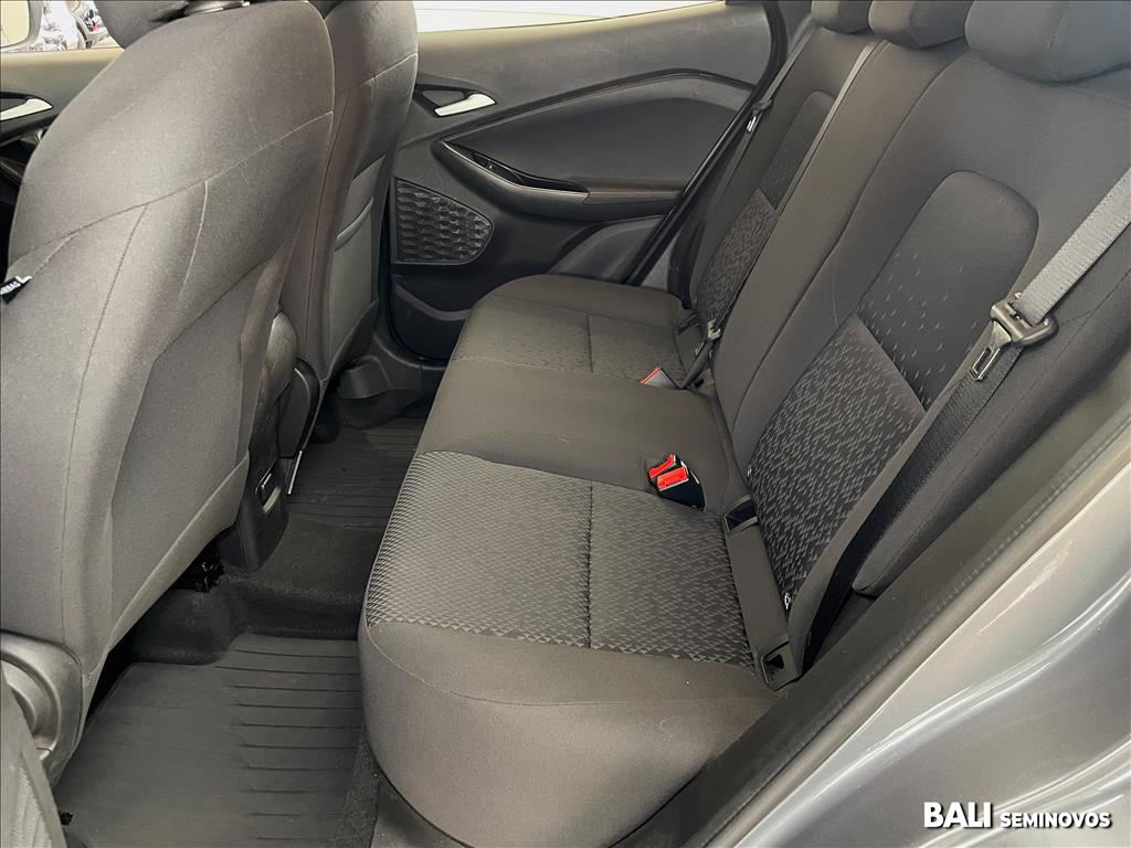 TRACKER 1.0 TURBO FLEX AUTOMÁTICO16