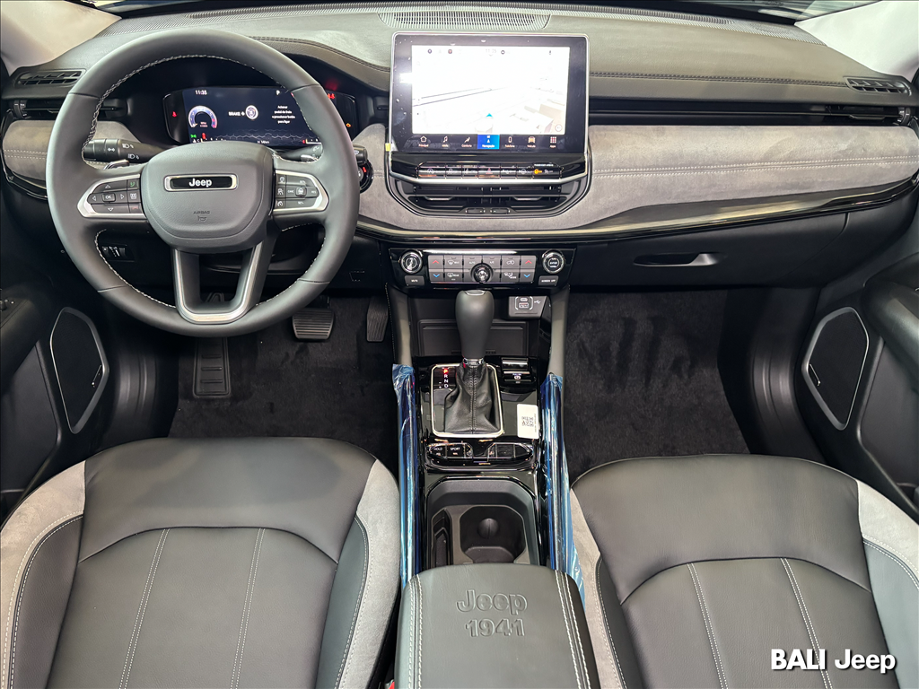 COMMANDER 1.3 T270 TURBO FLEX LIMITED AT67