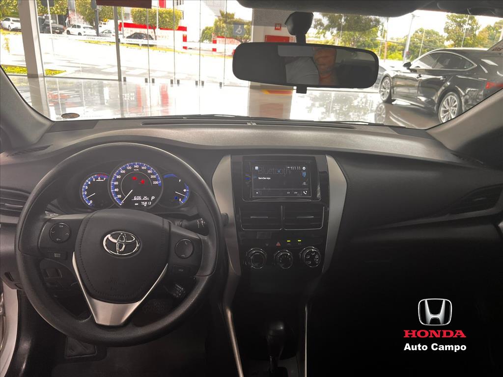 YARIS 1.5 16V FLEX SEDAN XL LIVE MULTIDRIVE12