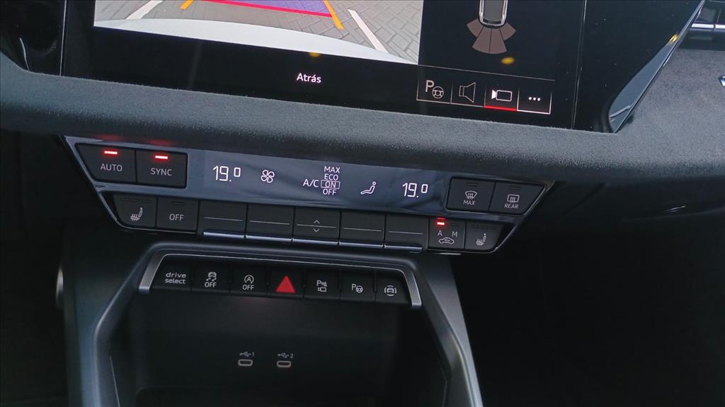 A3 2.0 40 TFSI GASOLINA SPORTBACK PERFORMANCE BLACK S-TRONIC17