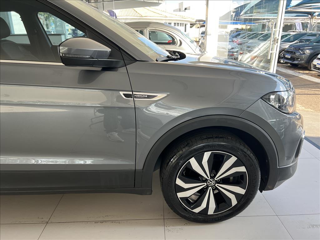 T-CROSS 1.4 250 TSI TOTAL FLEX HIGHLINE AUTOMÁTICO4