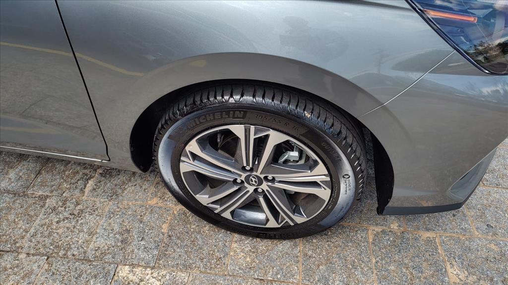 Hyundai-HB20S-1.0 TGDI FLEX PLATINUM SAFETY AUTOMÁTICO