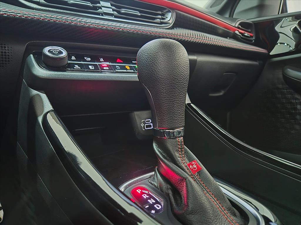 Fiat-FASTBACK-1.3 TURBO 270 FLEX ABARTH AT6