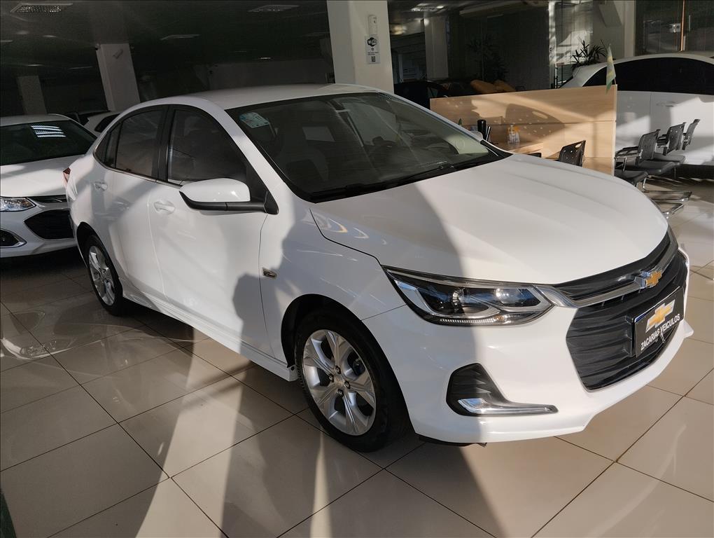 ONIX PLUS 1.0 TURBO FLEX AUTOMÁTICO2