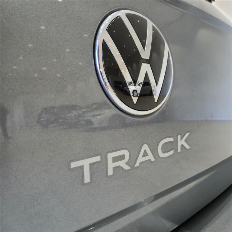 POLO 1.0 MPI TRACK MANUAL16
