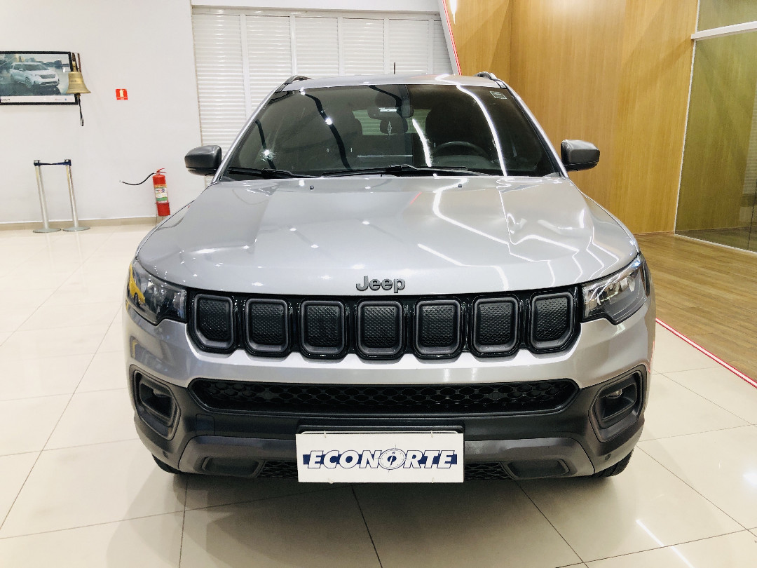 COMPASS 2.0 TD350 TURBO DIESEL LONGITUDE AT9