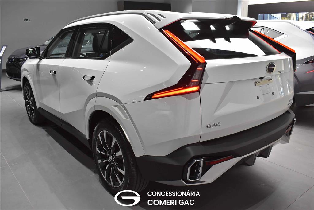 GS4 2.0 HEV ELITE AUTOMÁTICO5 GS4 2.0 HEV ELITE AUTOMÁTICO5