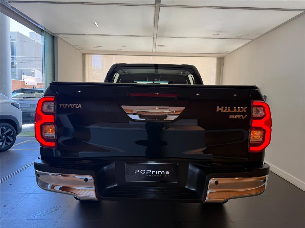HILUX 2.8 D-4D TURBO DIESEL CD SRV 4X4 AUTOMÁTICO4