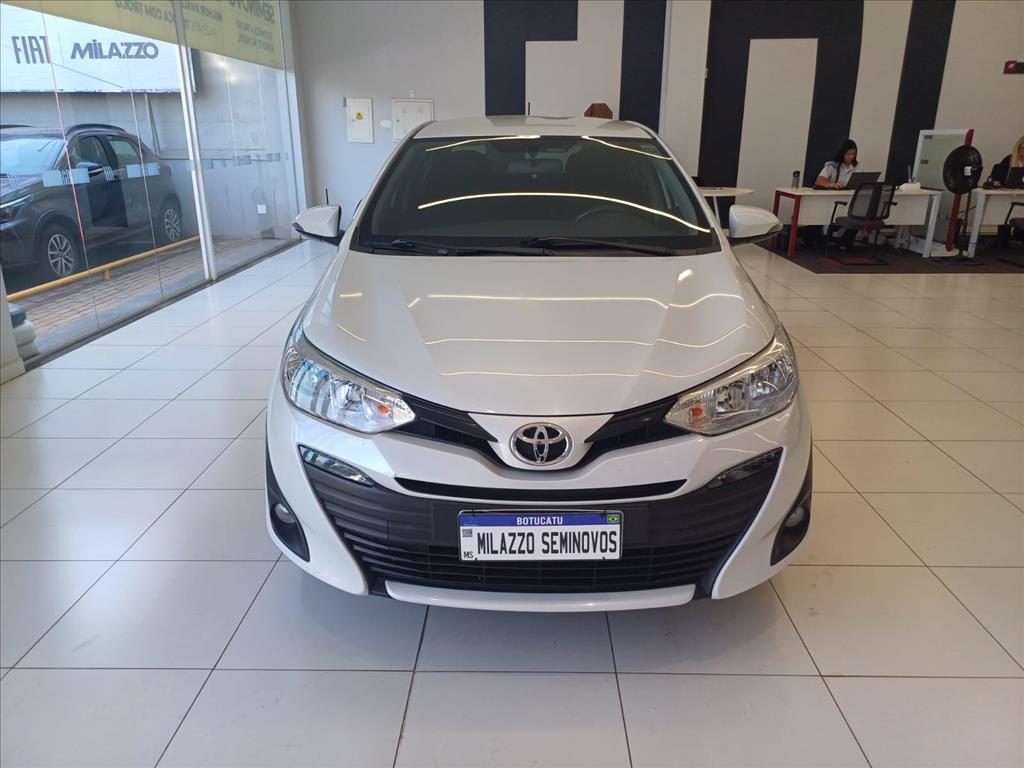 YARIS 1.5 16V FLEX SEDAN XL PLUS CONNECT MULTIDRIVE YARIS 1.5 16V FLEX SEDAN XL PLUS CONNECT MULTIDRIVE