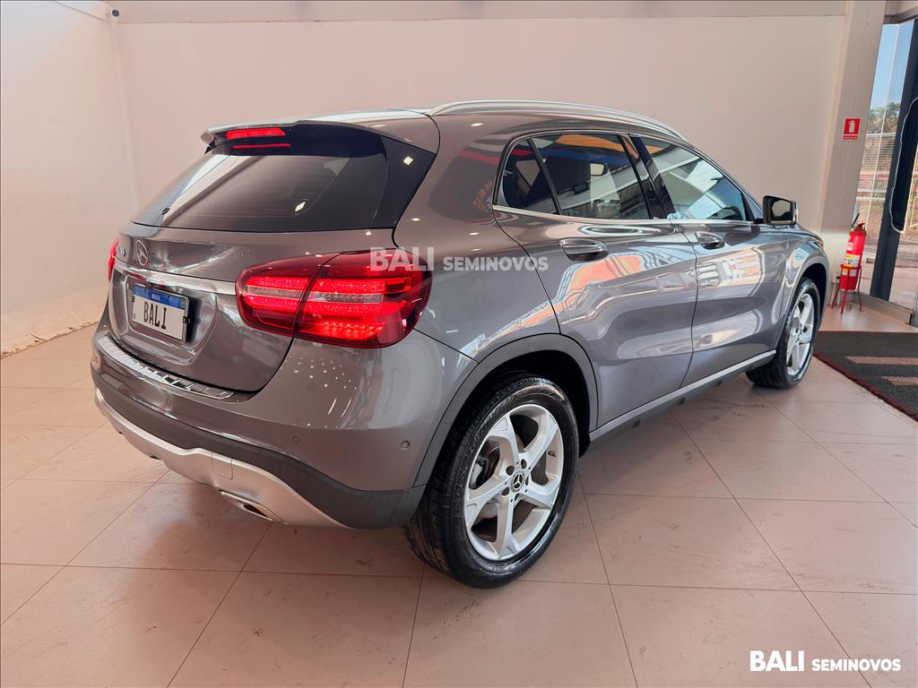 GLA 200 1.6 CGI FLEX ADVANCE 7G-DCT6