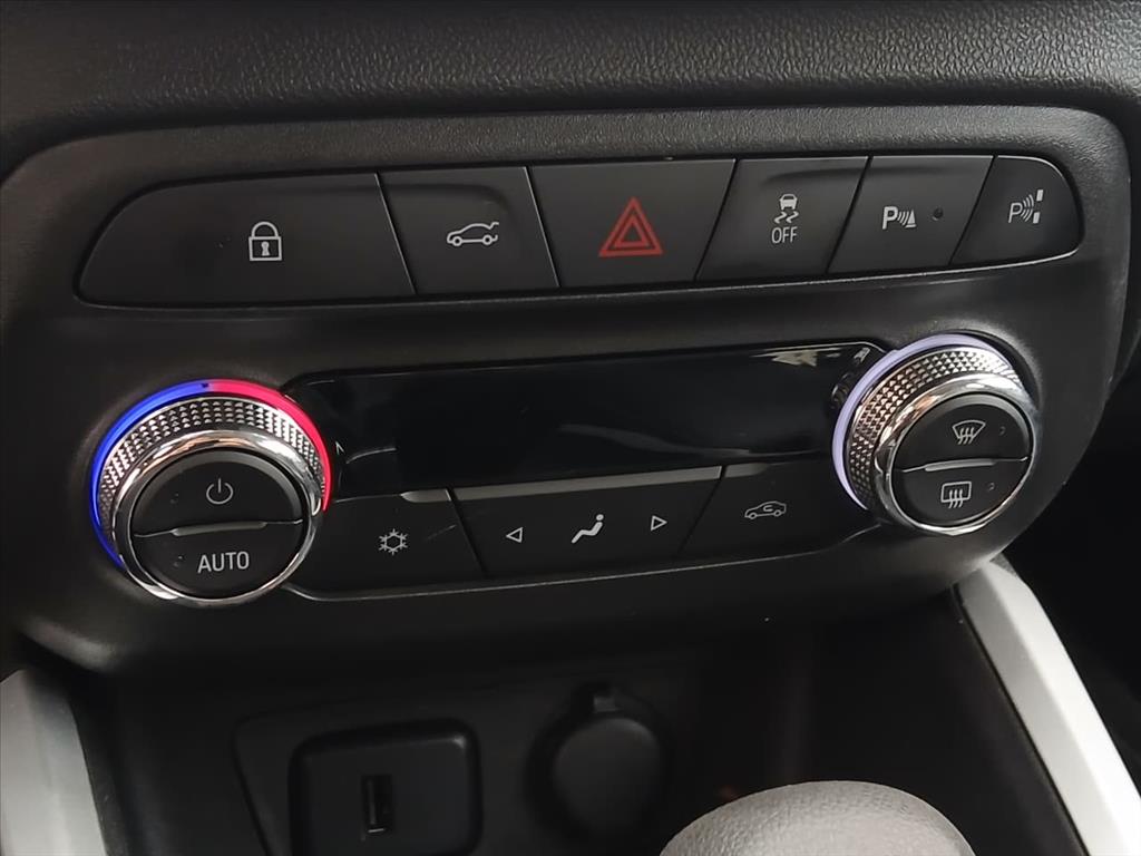 ONIX PLUS 1.0 TURBO FLEX PREMIER AUTOMÁTICO9