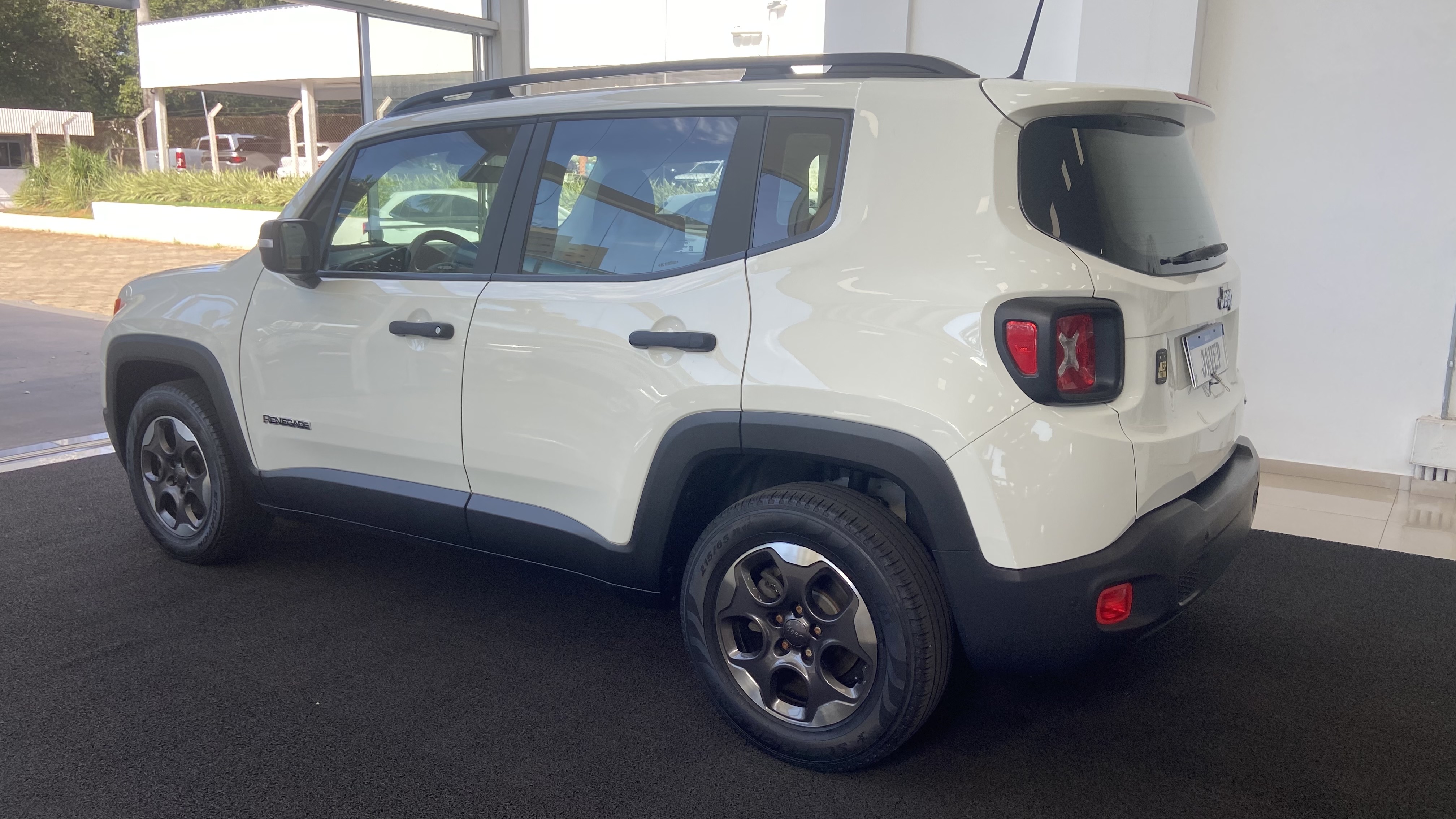 Jeep Renegade 1.8 16V Flex Sport 4P Manual - foto 6