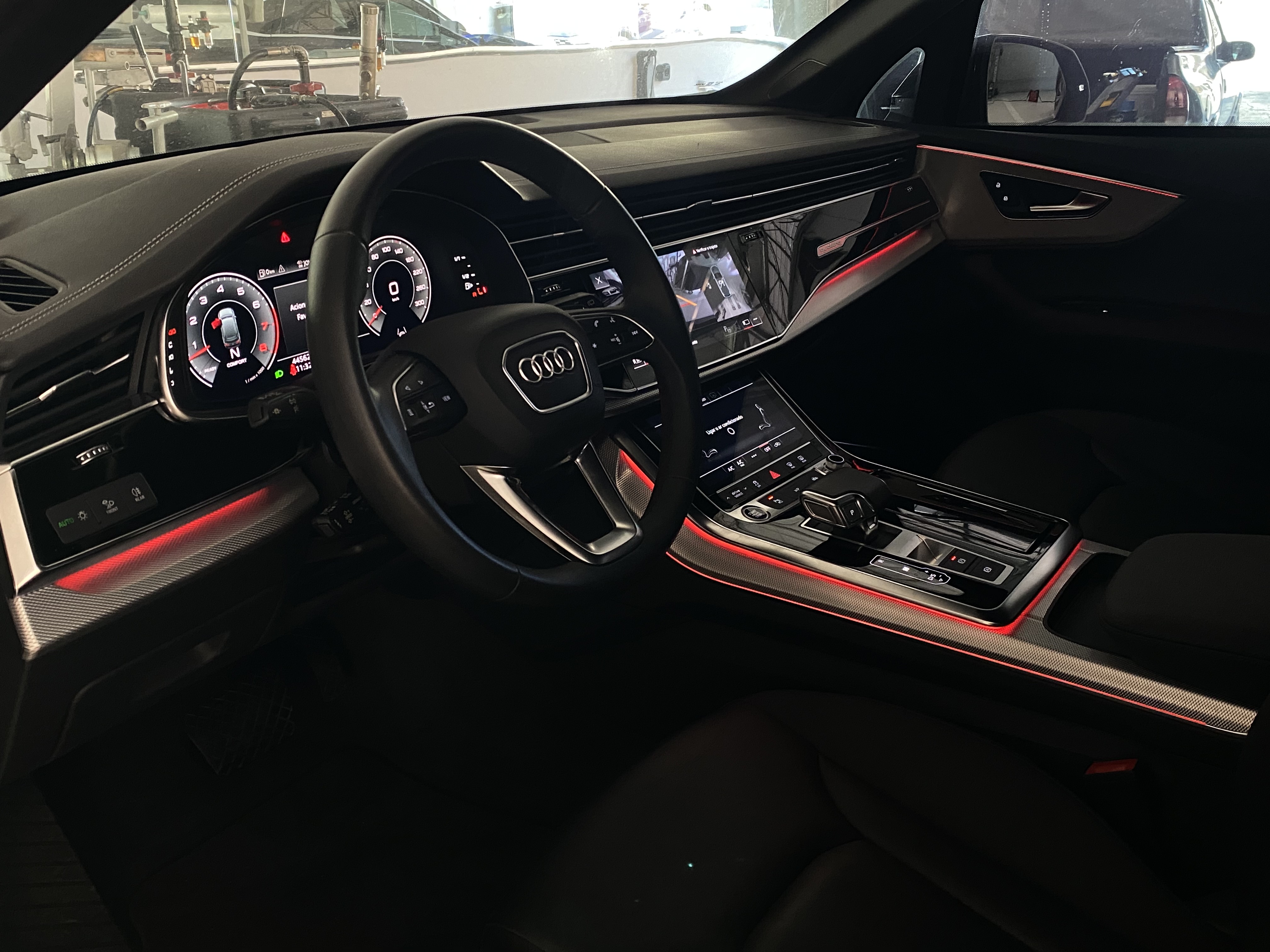 Q7 3.0 55 TFSI GASOLINA PERFORMANCE BLACK QUATTRO TIPTRONIC10