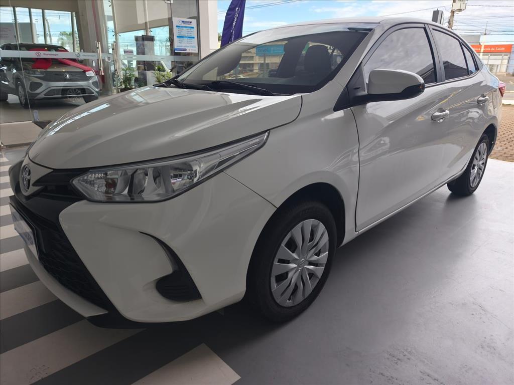 YARIS 1.5 16V FLEX SEDAN XL MULTIDRIVE