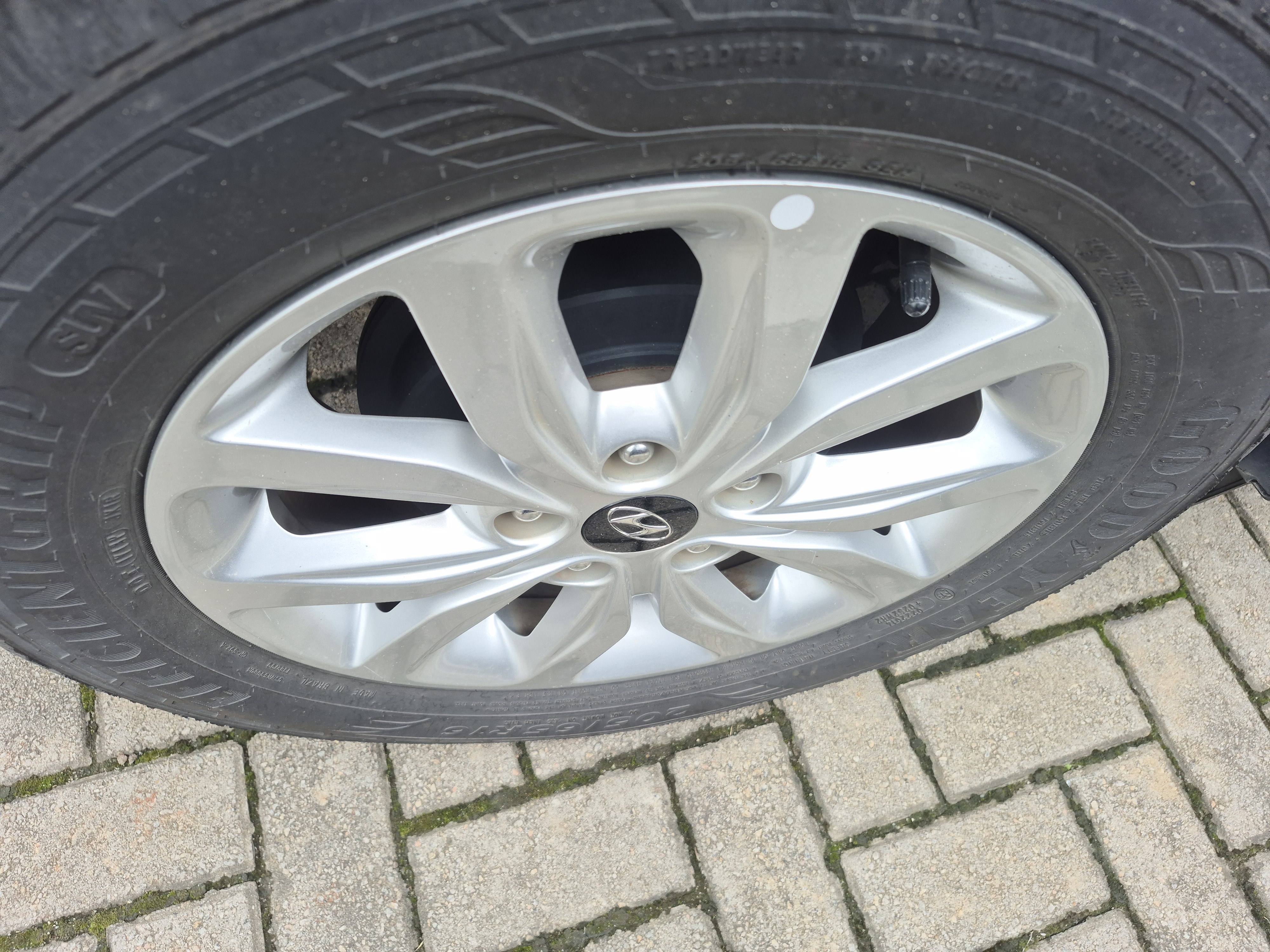 Foto ilustrativa do carro