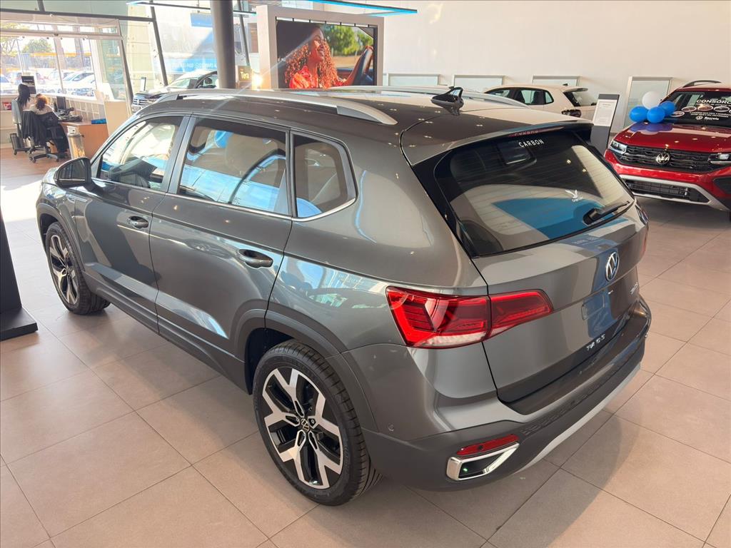 TAOS 1.4 250 TSI TOTAL FLEX HIGHLINE AUTOMÁTICO4