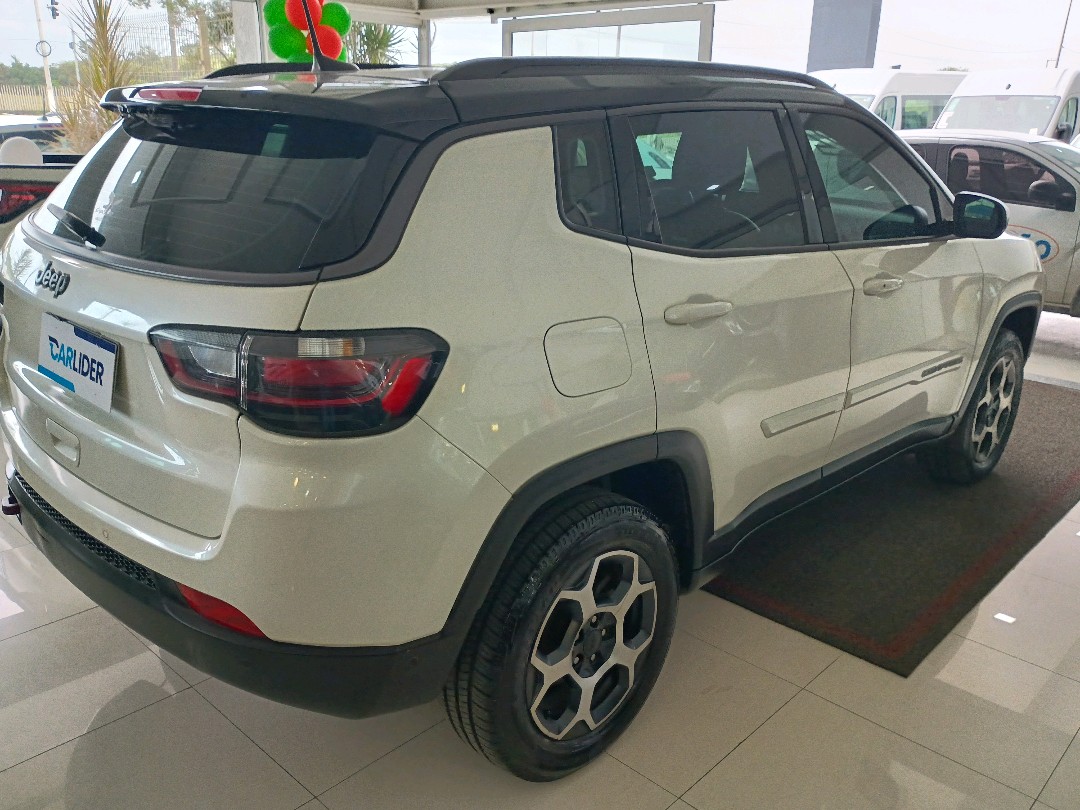 COMPASS 2.0 TD350 TURBO DIESEL TRAILHAWK AT93