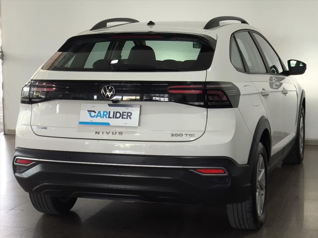 NIVUS 1.0 200 TSI TOTAL FLEX COMFORTLINE AUTOMÁTICO9