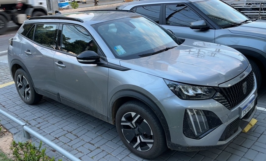 Peugeot-2008-1.0 TURBO 200 FLEX ACTIVE CVT