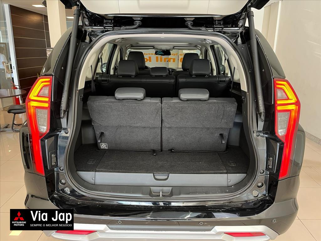 Mitsubishi-PAJERO SPORT-2.4 16V MIVEC TURBO DIESEL LEGEND AWD AUTOMÁTICO