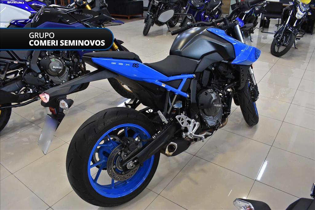 GSX 8S