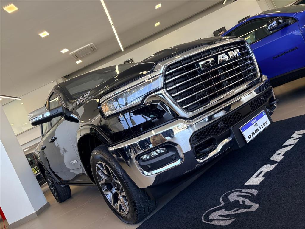 1500 3.0 HURRICANE 6 BITURBO GASOLINA LARAMIE CD 4X4 AUTOMÁTICO3