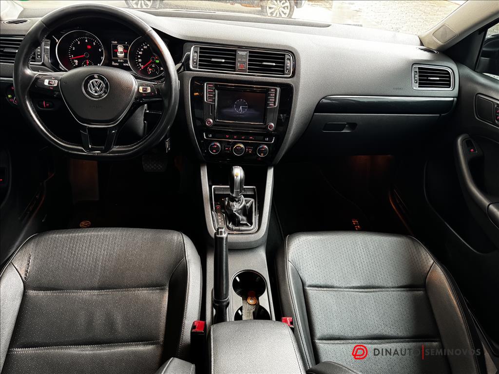 VW - Volkswagen-JETTA-2.0 TSI HIGHLINE 211CV GASOLINA 4P TIPTRONIC