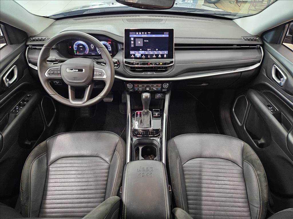 COMMANDER 1.3 T270 TURBO FLEX LONGITUDE AT66