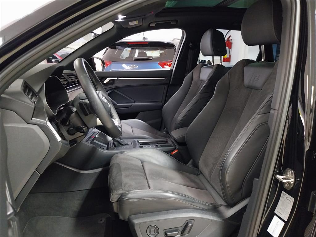 Q3 2.0 40 TFSI GASOLINA PERFORMANCE QUATTRO TIPTRONIC11