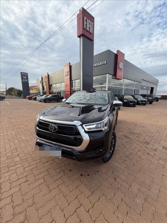 HILUX 2.8 D-4D TURBO DIESEL CD SRX 4X4 AUTOMÁTICO1