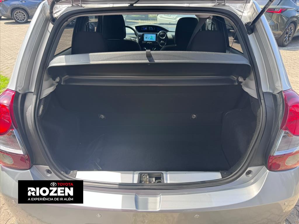 ETIOS 1.5 X PLUS 16V FLEX 4P AUTOMÁTICO4